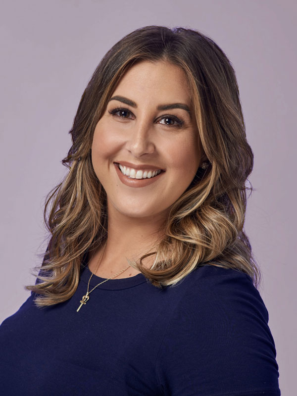 Portrait image of Lola - Colorist at the Deerfield Salon
