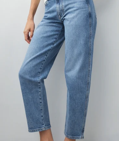 Your-Go-To-Loose-Jeans
